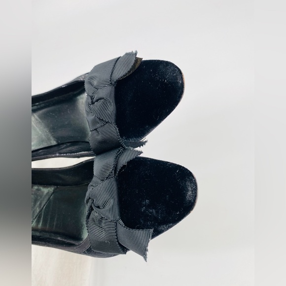 LAST CALL❗️Authentic Dior black velvet tip heels - Picture 3 of 8